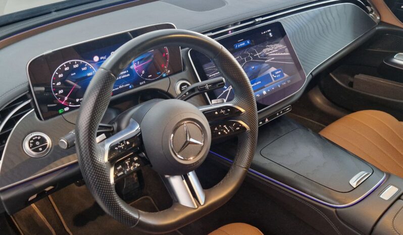 
								MERCEDES CLASE E 220D full									