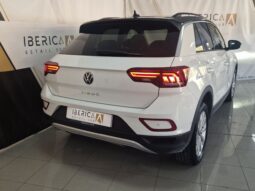 
										VOLSKWAGEN T-ROC Active 116cv full									