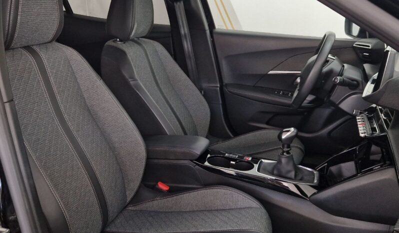 
N PEUGEOT 2008 Allure Pack 110cv full									