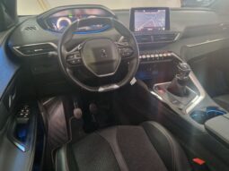 
PEUGEOT 5008 GT LINE 130cv full									