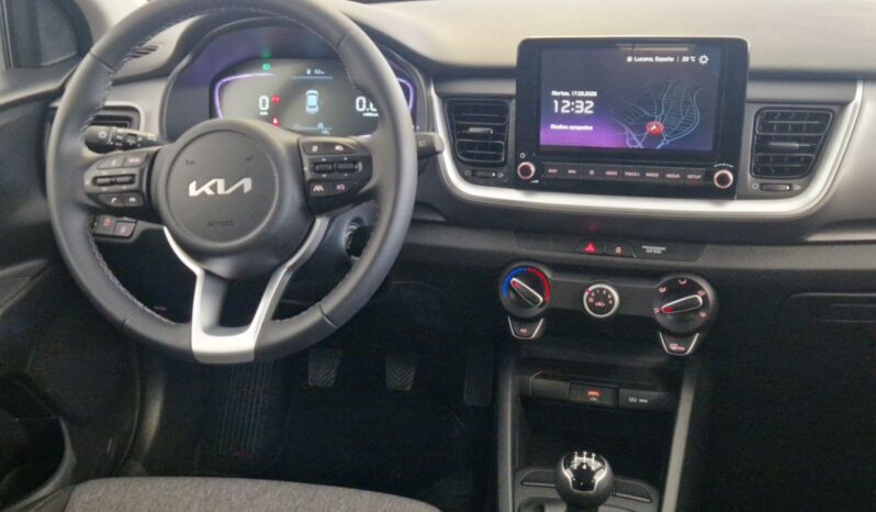 
KIA STONIC 1  1.2 full									