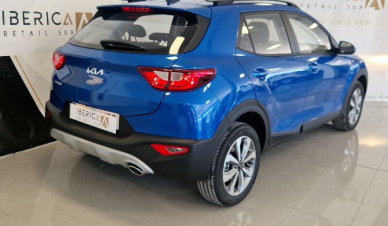 
KIA STONIC 1  1.2 full									