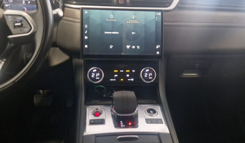 
JAGUAR F PACE 2.0 HYBRID 204cv full									