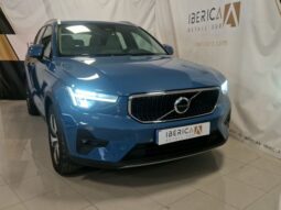 VOLVO XC40 B3 163cv Hybrid