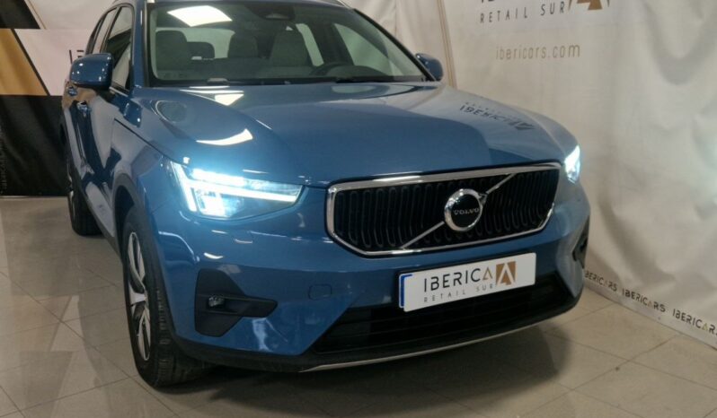 
VOLVO XC40 B3 163cv Hybrid full									