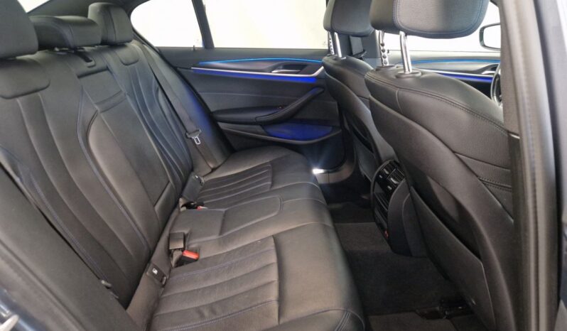 
BMW 5 520 Xdrive 190cv full									