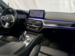 
BMW 5 520 Xdrive 190cv full									