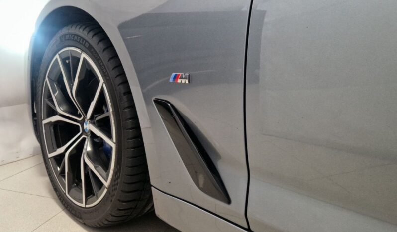 
BMW 5 520 Xdrive 190cv full									