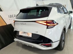 
KIA SPORTAGE GT LINE 230cv Hybrid full									