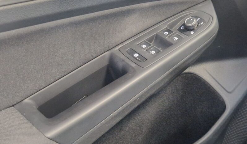 
								VOLKSWAGEN GOLF VIII Active 115cv full									