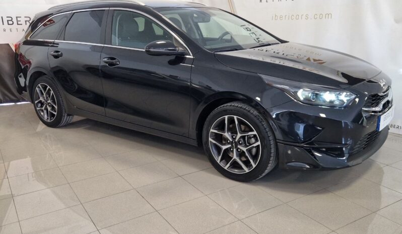 
								KIA CEED TOURER 3 136cv full									