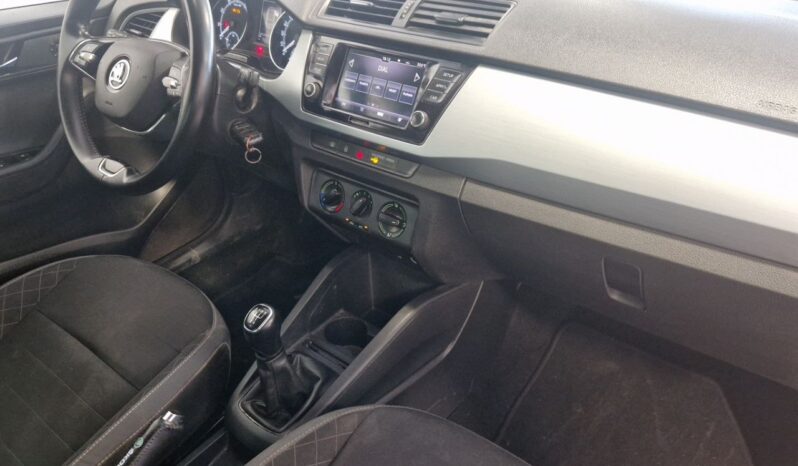 
								SKODA FABIA Active 95cv full									