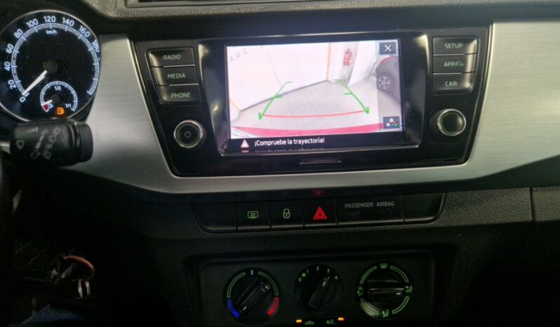
								SKODA FABIA Active 95cv full									